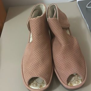 Fly London shoes .Excellent condition.Size 37